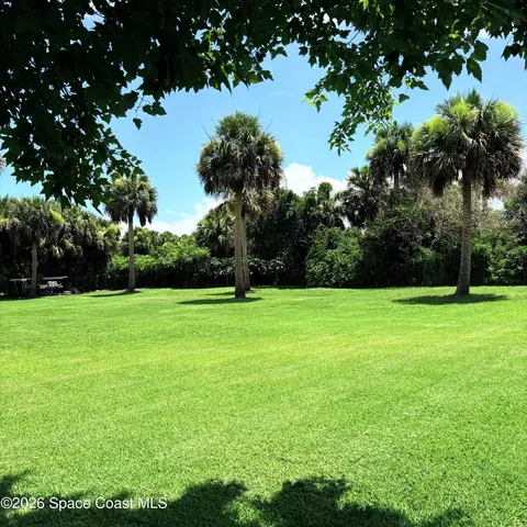 Exterior - 5365 Pine St, Cocoa, FL 32927 photo 15 of 28