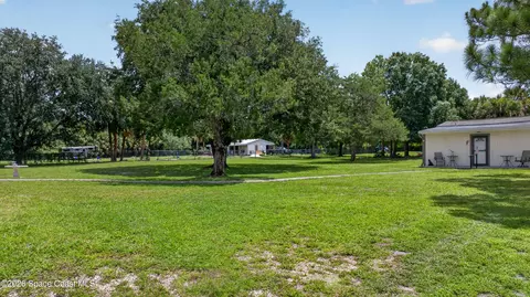 Exterior - 5365 Pine St, Cocoa, FL 32927 photo 16 of 28