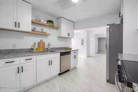 Kitchen - 2230 Sunset Ave, Indialantic, FL 32903 photo 1 of 2