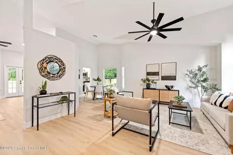 3532 Nikon Ct, Titusville, FL 32796