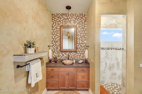 Bath - 2882 Bellwind Cir, Rockledge, FL 32955 photo 4 of 8