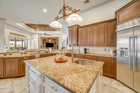 Kitchen - 2882 Bellwind Cir, Rockledge, FL 32955 photo 6 of 9