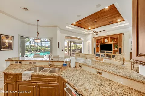 Kitchen - 2882 Bellwind Cir, Rockledge, FL 32955 photo 2 of 9