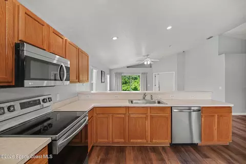 Kitchen - 2476 Hidden Pine Ln NE, Palm Bay, FL 32905 photo 3 of 3