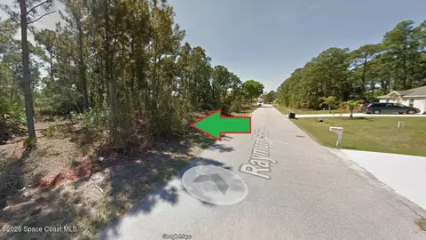 830 Raymond St SE, Palm Bay, FL 32909