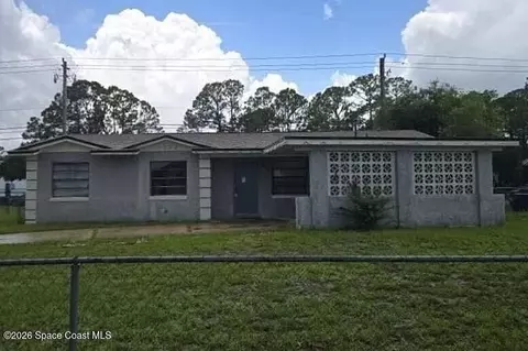 1062 N Libby Ct, Daytona Beach, FL 32117