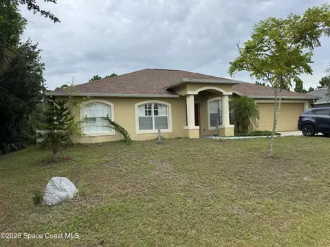 2933 Tishman Rd SE, Palm Bay, FL 32909