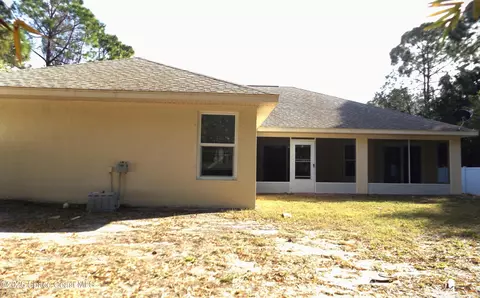 110 White Rd SW, Palm Bay, FL 32908