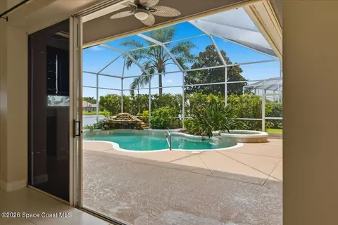 Exterior - 825 Thrasher Dr, Rockledge, FL 32955 photo 4 of 8