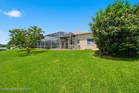 Exterior - 825 Thrasher Dr, Rockledge, FL 32955 photo 6 of 8