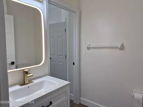 Bath - 3347 Citation Way, Melbourne, FL 32935 photo 3 of 6