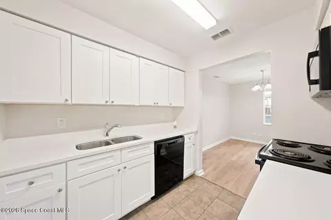 Kitchen - 3386 Jay Tee Dr, Melbourne, FL 32901 photo 1 of 2