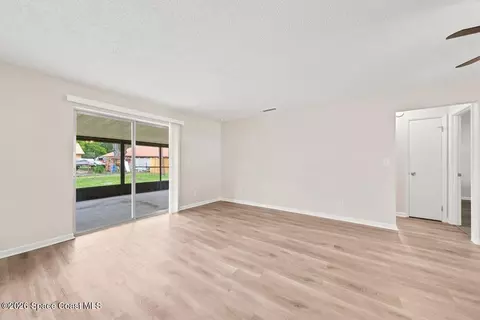 Living - 3386 Jay Tee Dr, Melbourne, FL 32901 photo 3 of 6