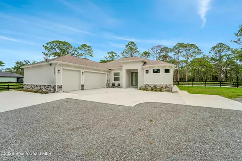 8025 SE Babcock St SE, Grant-valkaria, FL 32909