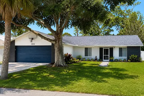 1515 Carmen St, Merritt Island, FL 32952