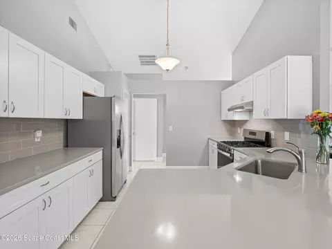Kitchen - 1320 Ambra Dr, Melbourne, FL 32940 photo 2 of 3