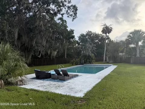 Exterior - 1274 Cimarron Cir NE, Palm Bay, FL 32905 photo 6 of 8