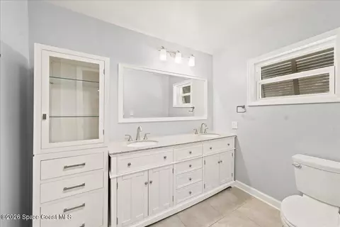 Bath - 1740 Vally Rd, Malabar, FL 32950 photo 1 of 4