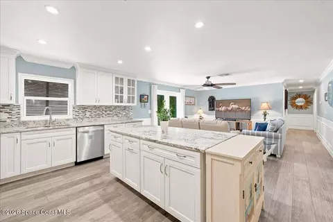 Kitchen - 1740 Vally Rd, Malabar, FL 32950 photo 2 of 4