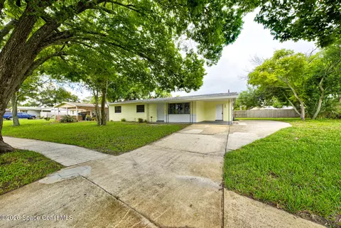 665 Sunrise Dr, Titusville, FL 32780