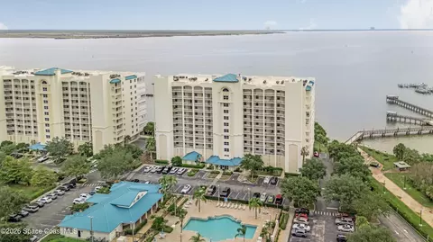 7 Indian River Ave #406, Titusville, FL 32796