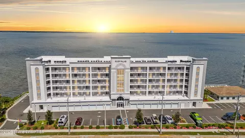 1805 Riverside Dr #503, Titusville, FL 32780