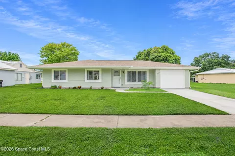 1022 Hooper Ave NE, Palm Bay, FL 32905