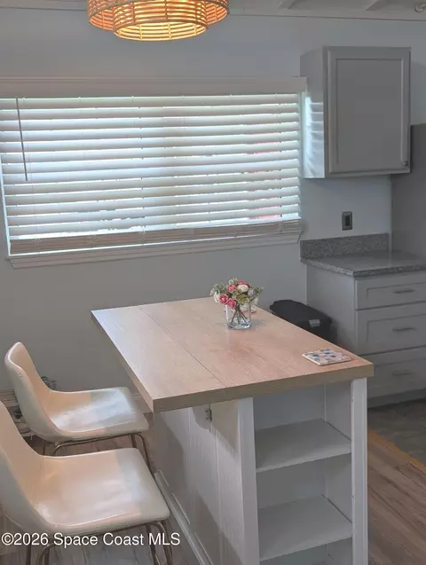 Kitchen - 811 Cronin Ave, Melbourne, FL 32935 photo 5 of 5