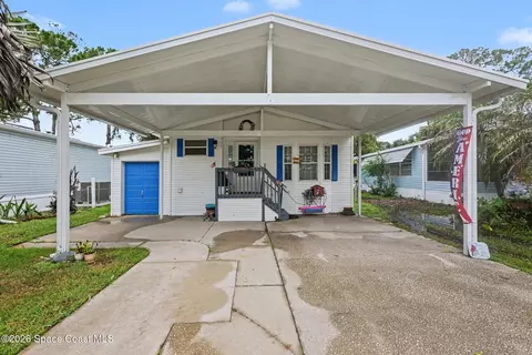 535 Lake Dr #535, Titusville, FL 32780