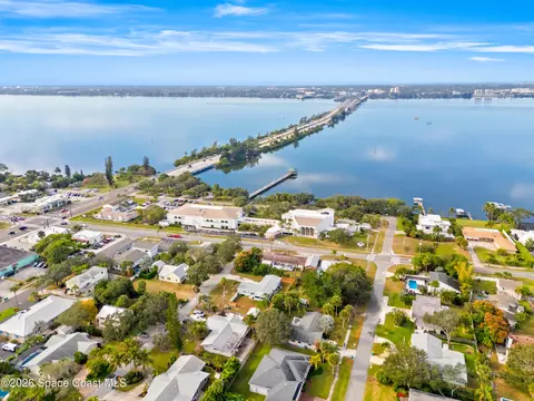 View/Area - 440 Third Ave, Indialantic, FL 32903 photo 4 of 7