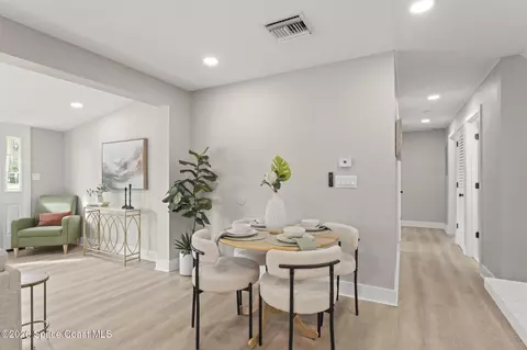 Dining - 2829 Matthew Dr, Rockledge, FL 32955 photo 2 of 3