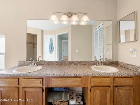 Bath - 4015 Pinyon Dr, Cocoa, FL 32926 photo 4 of 6