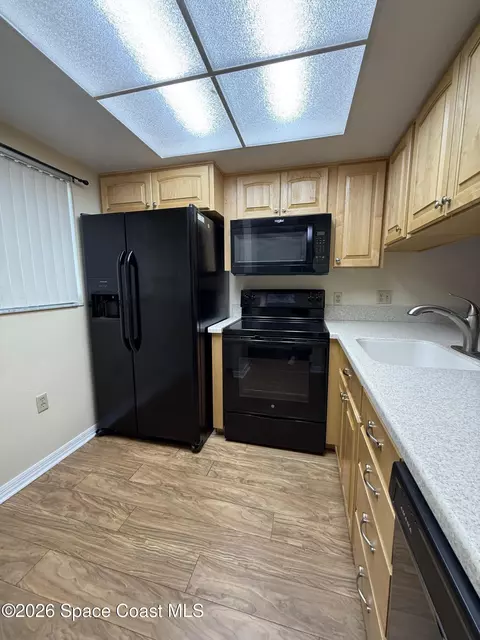 Kitchen - 1720 Murrell Rd #101, Rockledge, FL 32955 photo 3 of 3