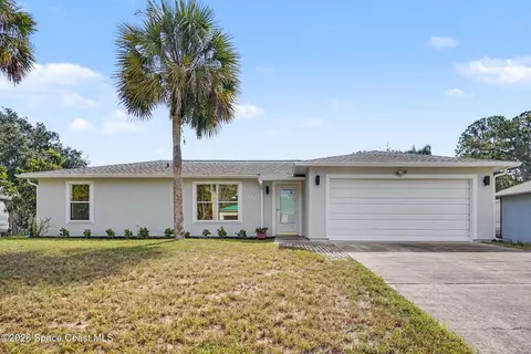271 Mardi Gras Ave NW, Palm Bay, FL 32907