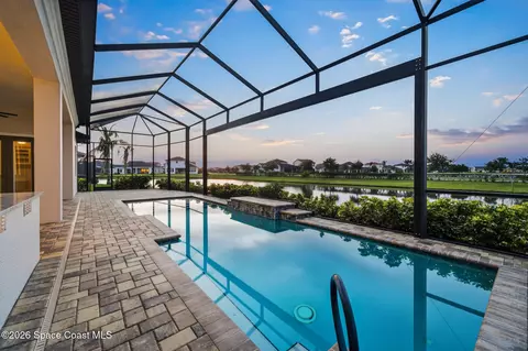 Exterior - 8719 Serrano Cir, Melbourne, FL 32940 photo 7 of 7