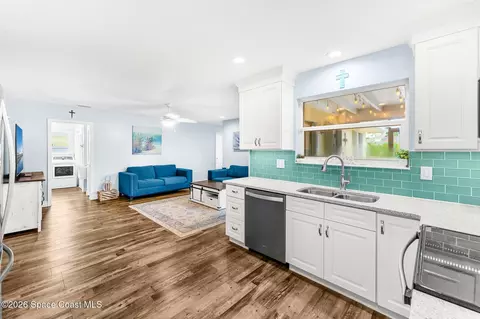 Kitchen - 146 Sand Dollar Rd, Indialantic, FL 32903 photo 4 of 4