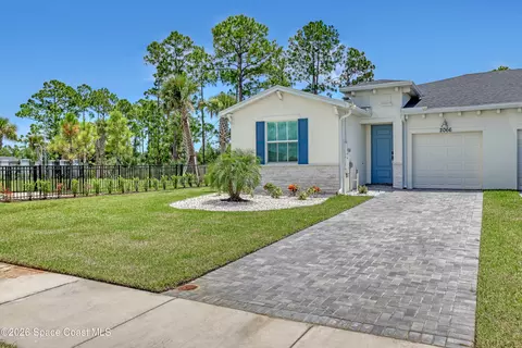 2066 Cerulean Dr NW, Palm Bay, FL 32907