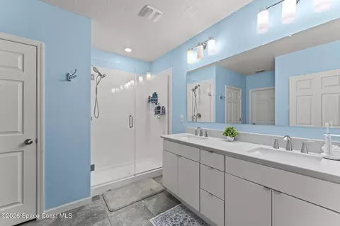 Bath - 618 Coyote Dr, Cocoa, FL 32927 photo 1 of 2