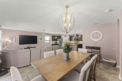 Dining - 618 Coyote Dr, Cocoa, FL 32927 photo 2 of 2