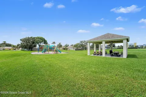 View/Area - 8514 Ivanhoe Dr, Melbourne, FL 32940 photo 1 of 4
