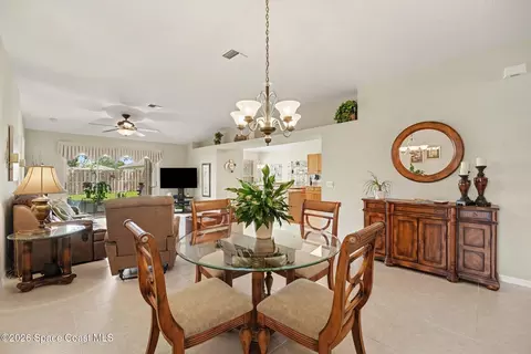Dining - 8514 Ivanhoe Dr, Melbourne, FL 32940 photo 2 of 3