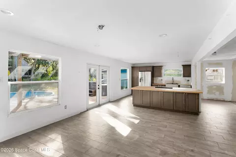 Living - 4380 Pine St, Cocoa, FL 32926 photo 1 of 2