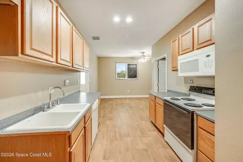 Kitchen - 2326 Holder Rd, Mims, FL 32754 photo 5 of 6