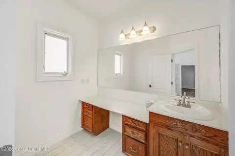 Bath - 2326 Holder Rd, Mims, FL 32754 photo 5 of 9