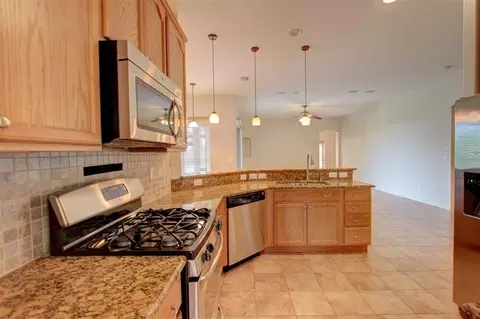 Kitchen - 1185 Dromin Ln, Melbourne, FL 32940 photo 3 of 3