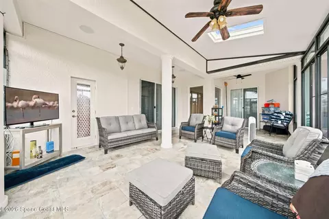 Exterior - 1185 Dromin Ln, Melbourne, FL 32940 photo 4 of 12