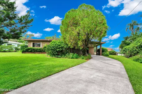 120 N Christmas Hill Rd, Titusville, FL 32796