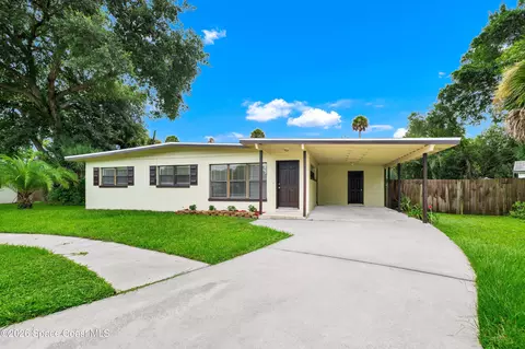 1122 Glenway Ct, Titusville, FL 32780