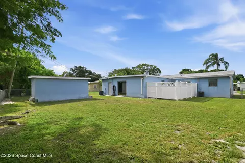 Exterior - 317 Cornell Ave, Melbourne, FL 32901 photo 2 of 4