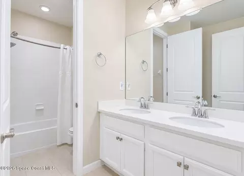 Bath - 3384 Sedge Dr, Rockledge, FL 32955 photo 2 of 4